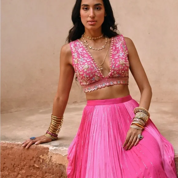 Chamee and Palak Ombré lehenga - pink - Picture 2 of 5